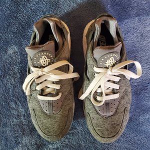 Nike Air Huarache Run Shoes